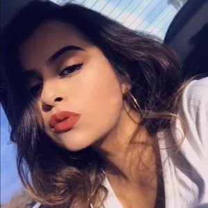 Meet your Posher, Janeza